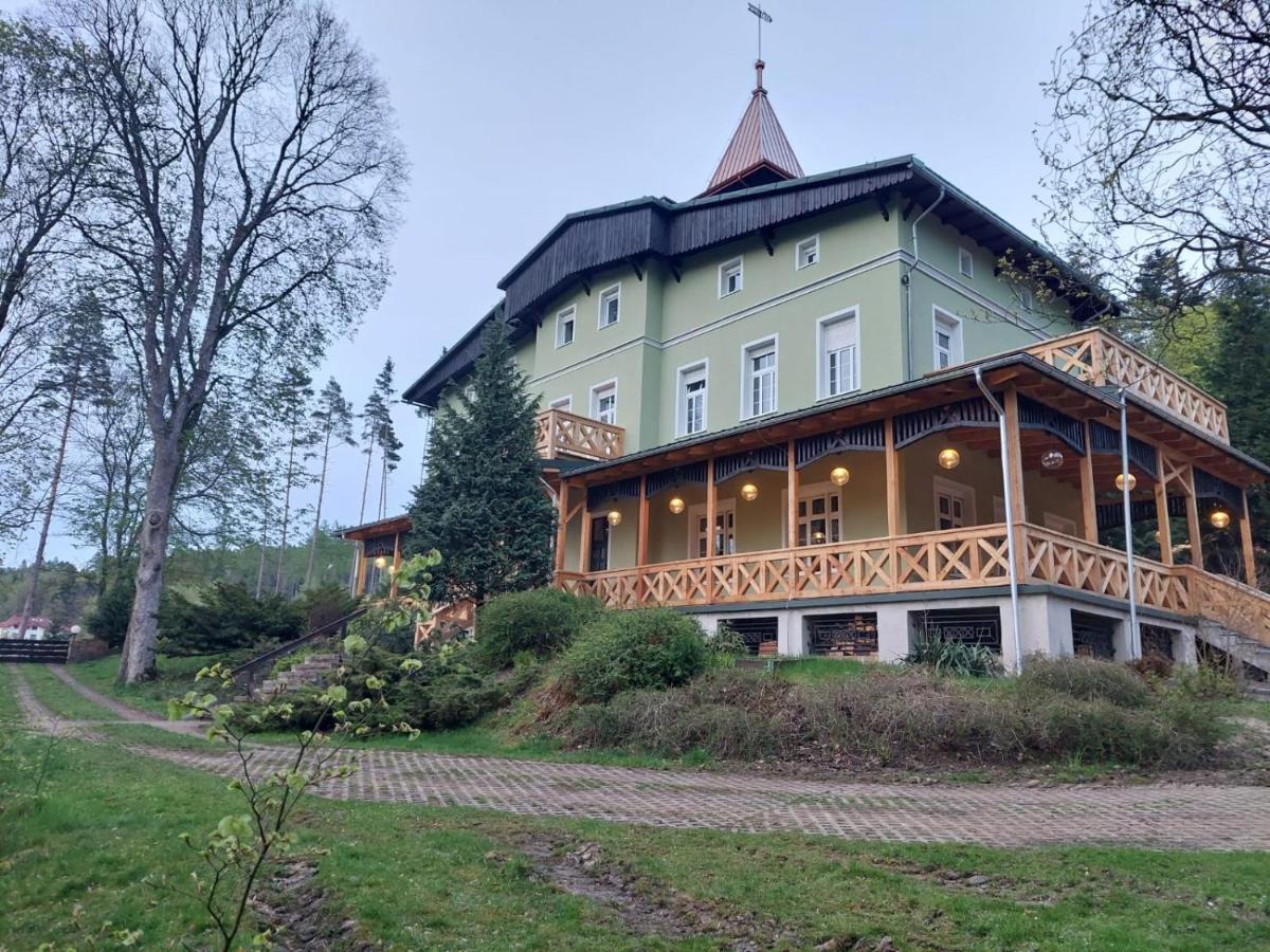 Szwajcarka Willa Z Sauna I Jacuzzi Bad Kudowa Exterior foto